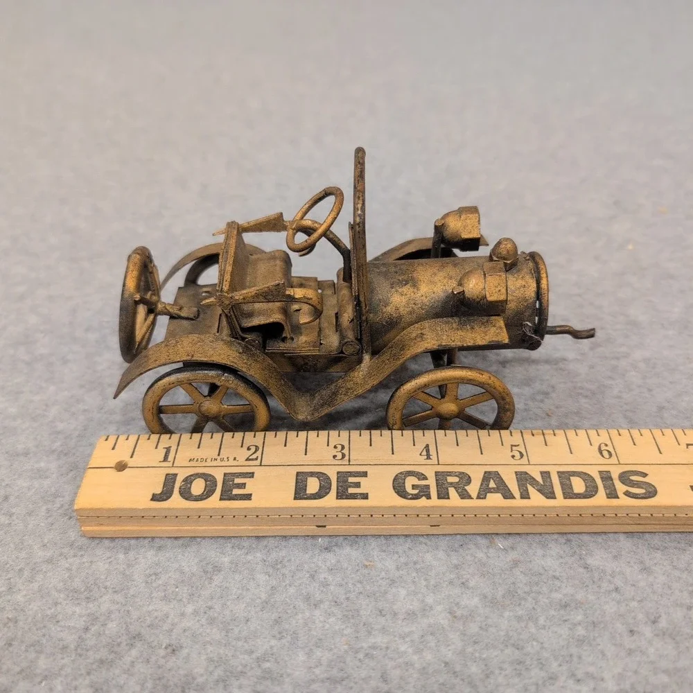 Vintage Style Metal Horseless Carriage Miniature Model Gold Tone Decor - Picture 4 of 7